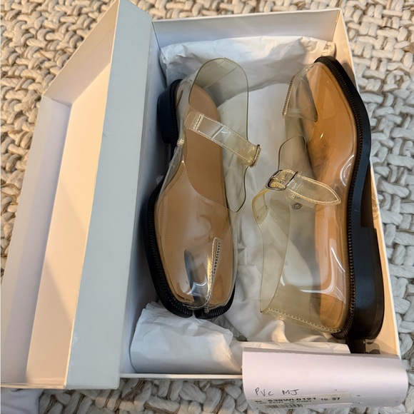 Maison Margiela PVC Tabi Mary Jane - Picture 6 of 7